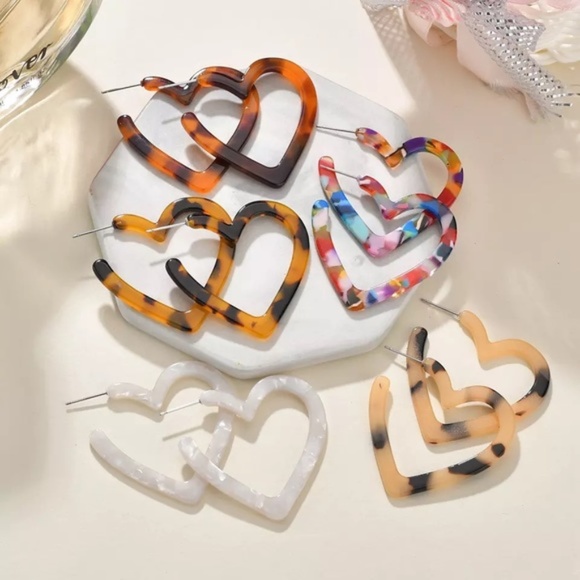 Zara Bohemian Heart Hoop Earrings Leopard Tortoise - Picture 8 of 10